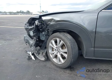 2022 Mazda Cx-30 Premium z USA, uszkodzony, nr VIN 3MVDMBDL4NM450887